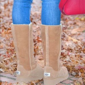 Talll class slim Ugg boots